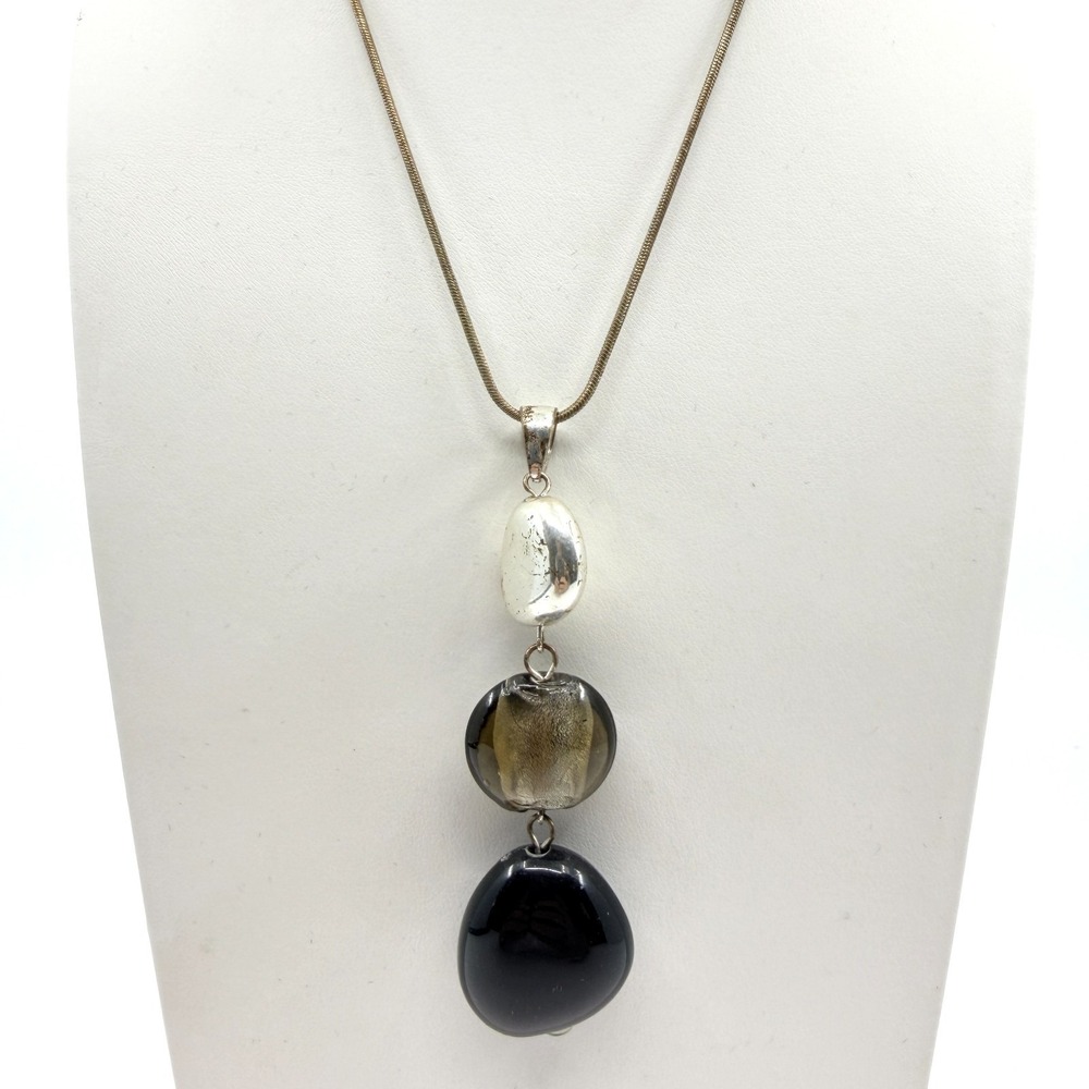 Vintage Silver Tone Mixed Media Stacked Pebble Drop Pendant Snake Chain Necklace